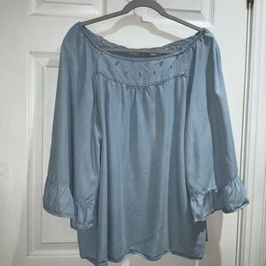 Democracy chambray beaded wide neck top Sz XL ruffled bell sleeve smocked